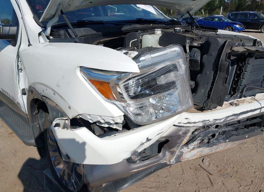 Photo 6 of 2019 Nissan Titan PLATINUM RESERVE (VIN 1N6AA1E53KN506484)