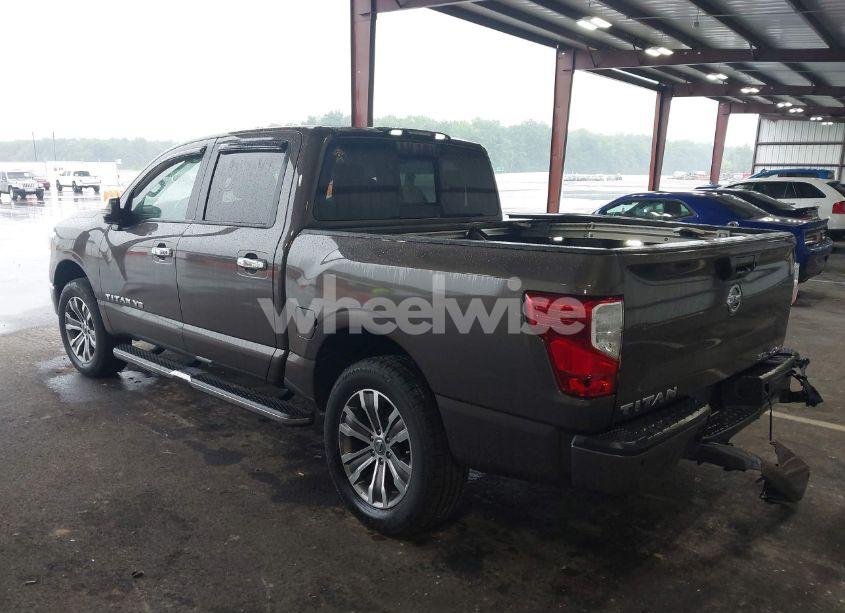 Photo 3 of 2019 Nissan Titan SL (VIN 1N6AA1E54KN514786)