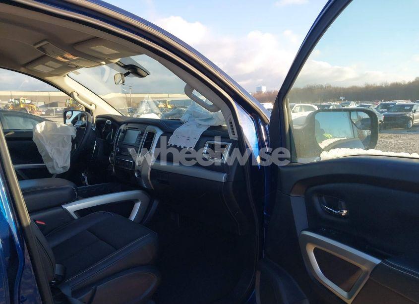 Photo 5 of 2019 Nissan Titan PRO-4X (VIN 1N6AA1E54KN516554)