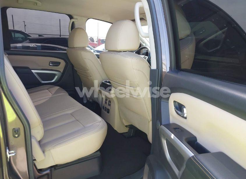 Photo 8 of 2019 Nissan Titan SL (VIN 1N6AA1E54KN519969)