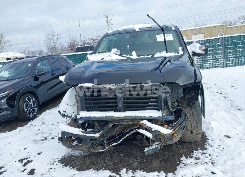 Photo 12 of 2017 Nissan Titan PLATINUM RESERVE (VIN 1N6AA1E55HN533095)