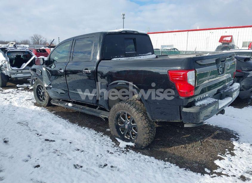 Photo 3 of 2017 Nissan Titan PLATINUM RESERVE (VIN 1N6AA1E55HN533095)
