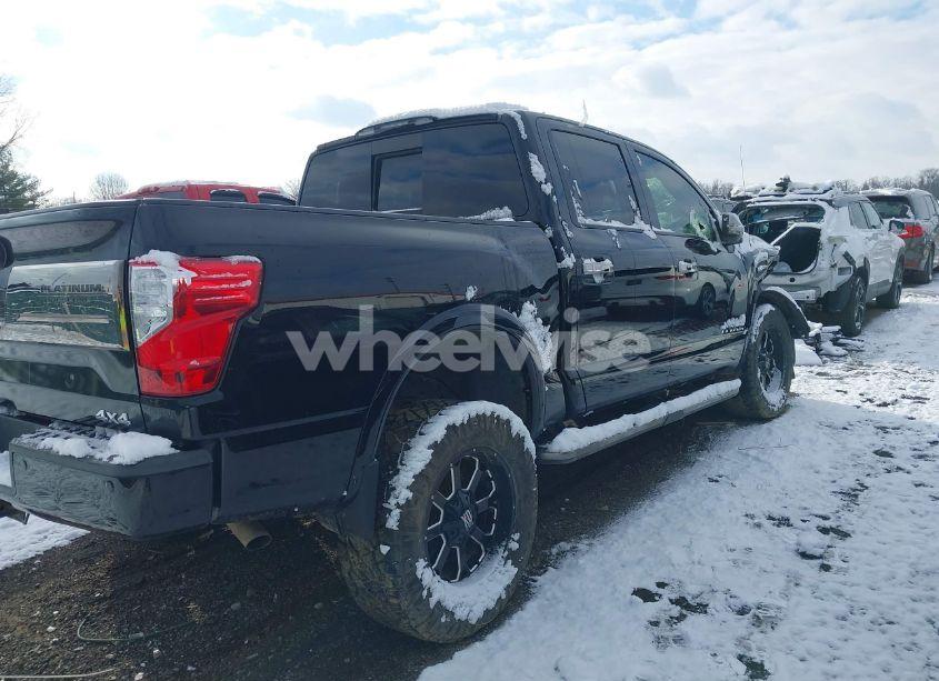 Photo 4 of 2017 Nissan Titan PLATINUM RESERVE (VIN 1N6AA1E55HN533095)