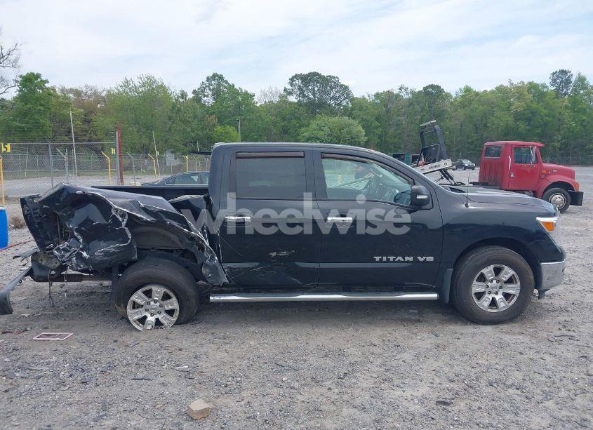 Photo 13 of 2018 Nissan Titan SV (VIN 1N6AA1E55JN508378)