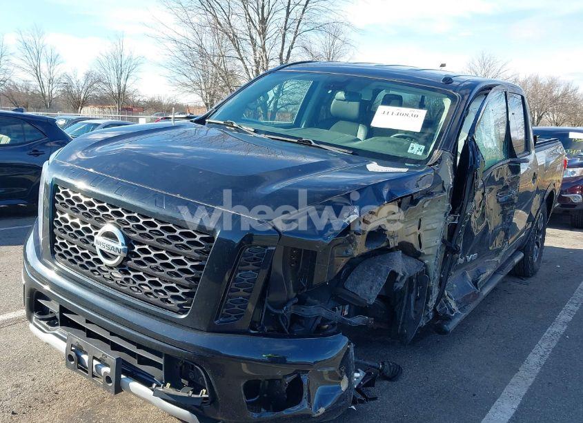 Photo 2 of 2019 Nissan Titan PRO-4X (VIN 1N6AA1E55KN517471)