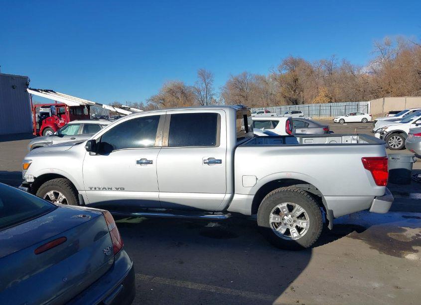 Photo 12 of 2018 Nissan Titan SV (VIN 1N6AA1E56JN509636)