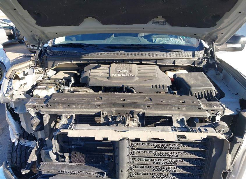 Photo 8 of 2018 Nissan Titan SV (VIN 1N6AA1E56JN509636)