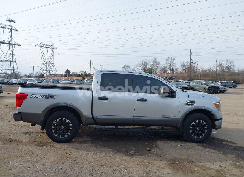 Photo 13 of 2017 Nissan Titan PRO-4X (VIN 1N6AA1E58HN506456)