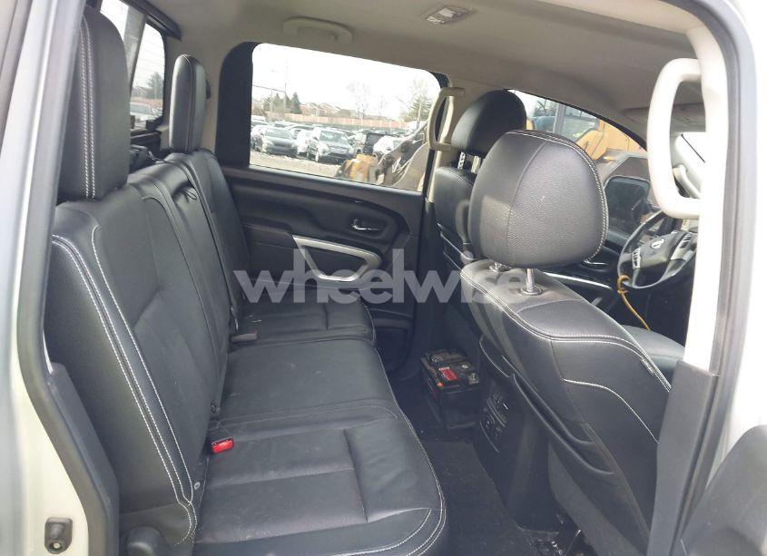 Photo 8 of 2017 Nissan Titan PRO-4X (VIN 1N6AA1E58HN506456)