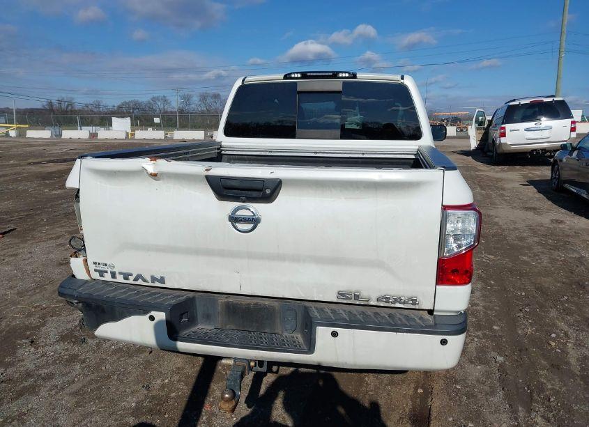 Photo 16 of 2017 Nissan Titan SL (VIN 1N6AA1E58HN527307)