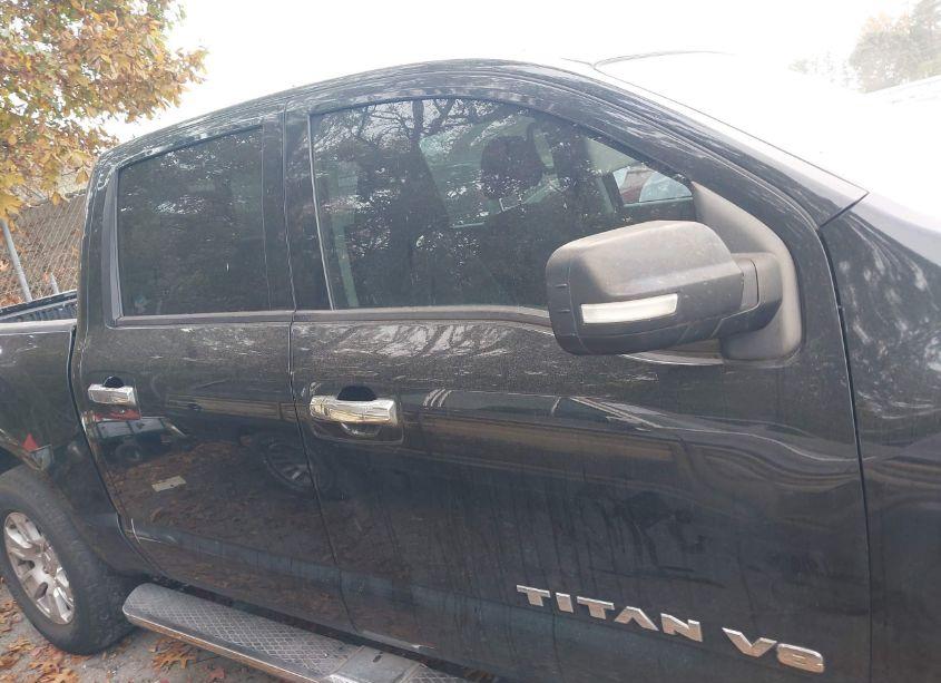 Photo 13 of 2019 Nissan Titan SV (VIN 1N6AA1E58KN502673)