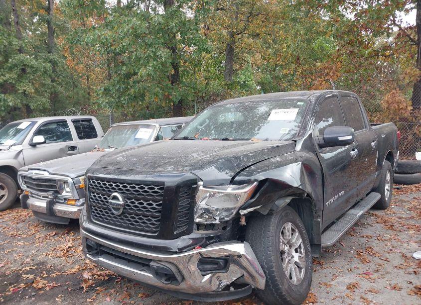 Photo 2 of 2019 Nissan Titan SV (VIN 1N6AA1E58KN502673)