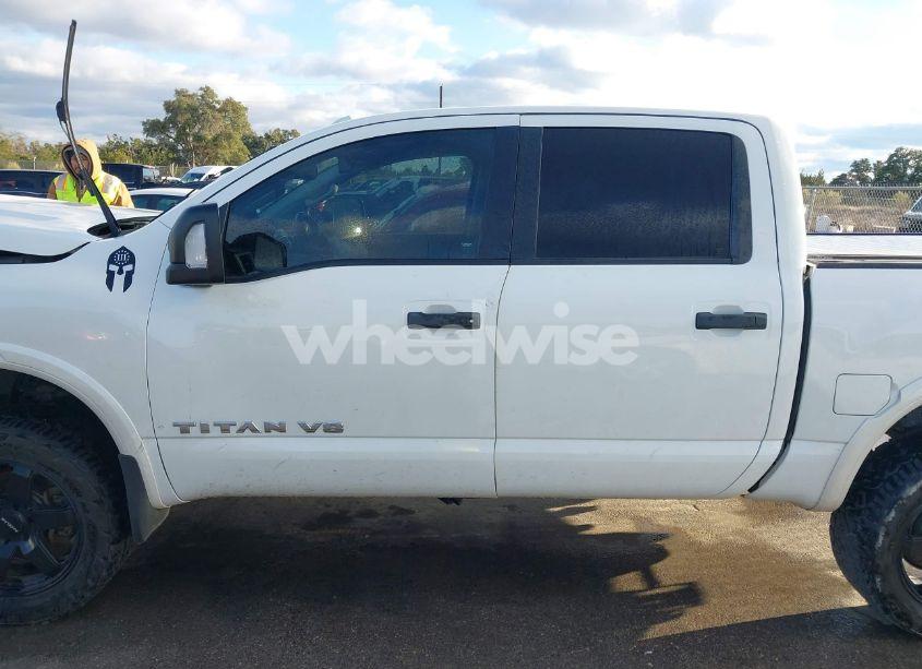 Photo 15 of 2019 Nissan Titan PRO-4X (VIN 1N6AA1E58KN513611)