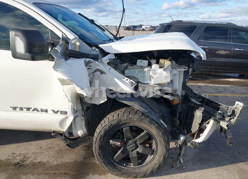 Photo 18 of 2019 Nissan Titan PRO-4X (VIN 1N6AA1E58KN513611)