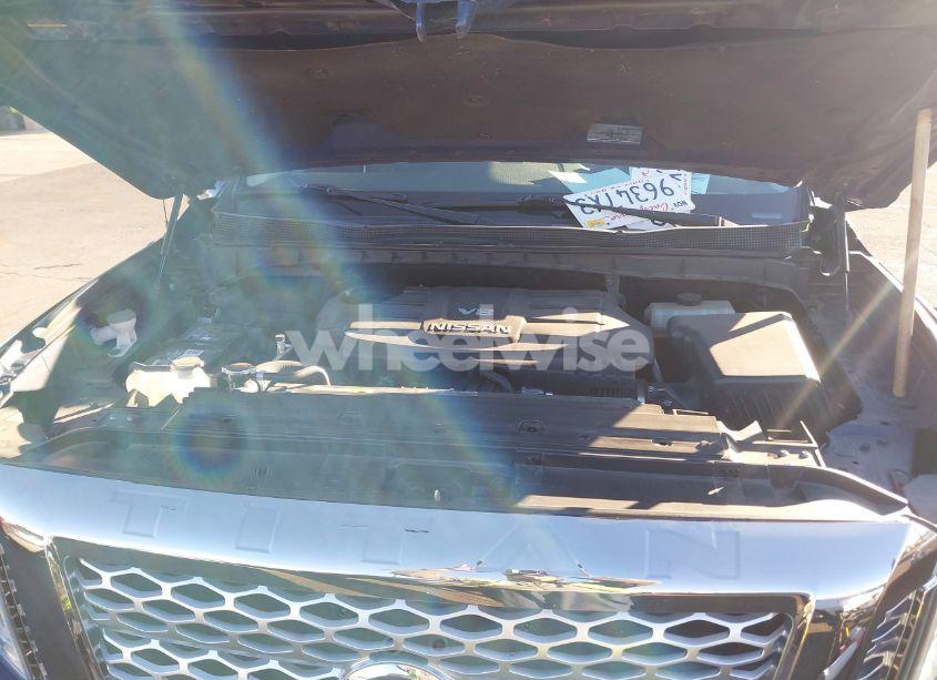 Photo 10 of 2017 Nissan Titan PLATINUM RESERVE (VIN 1N6AA1E59HN531365)