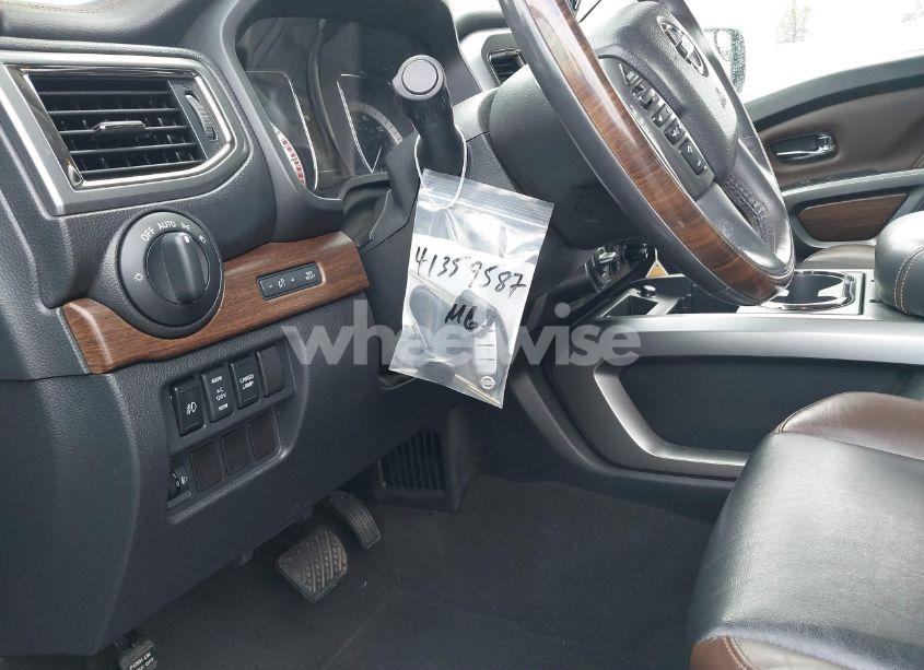 Photo 18 of 2017 Nissan Titan PLATINUM RESERVE (VIN 1N6AA1E59HN531365)