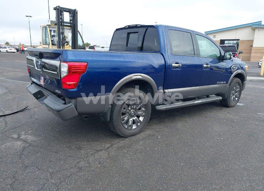 Photo 4 of 2017 Nissan Titan PLATINUM RESERVE (VIN 1N6AA1E59HN531365)