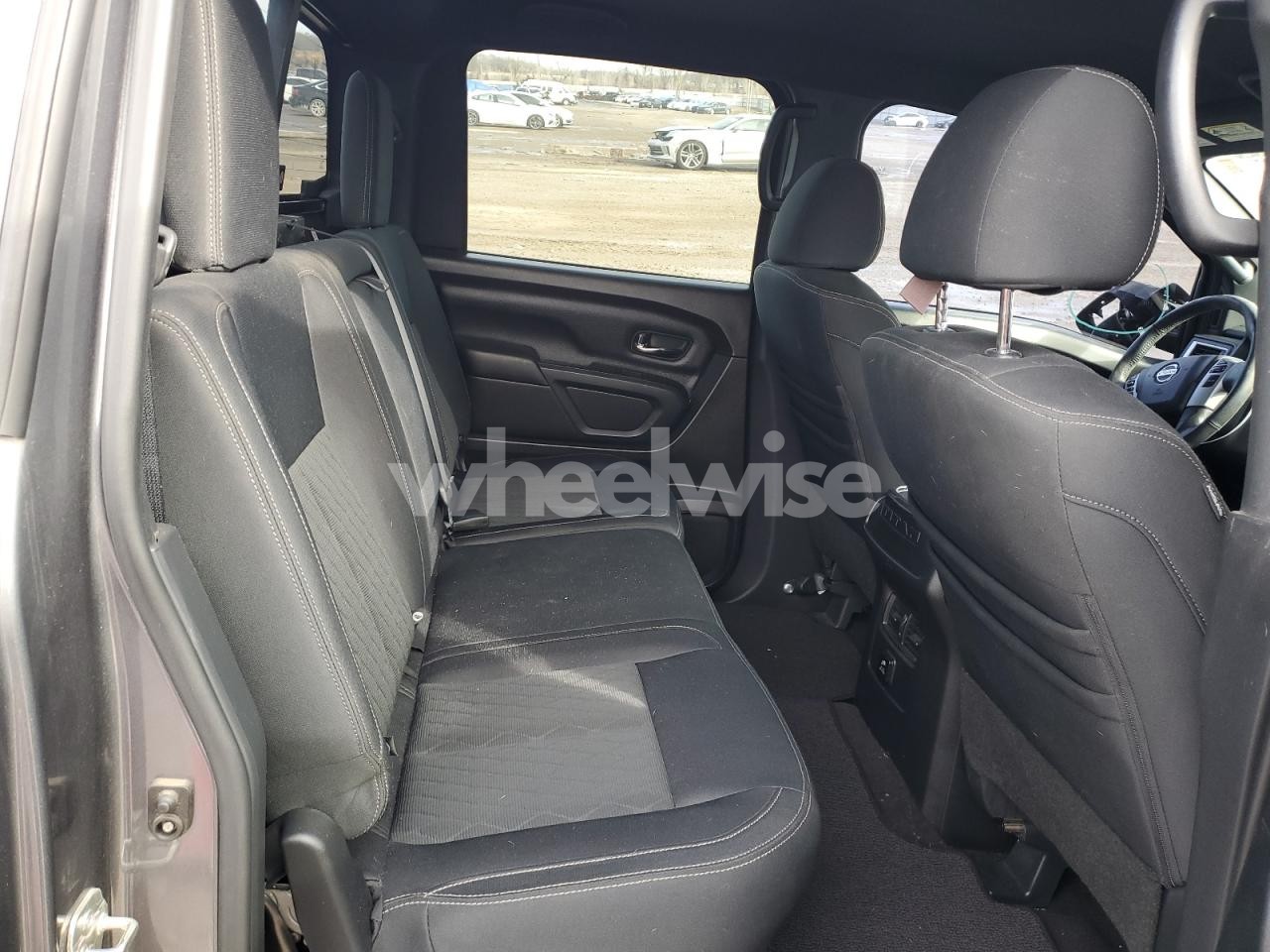 Photo 10 of 2018 NISSAN TITAN SV (VIN 1N6AA1E59JN551332)