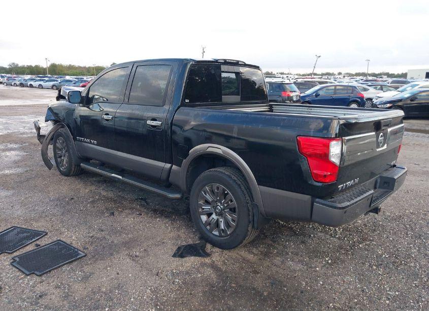 Photo 3 of 2019 Nissan Titan PLATINUM RESERVE (VIN 1N6AA1E5XKN516476)
