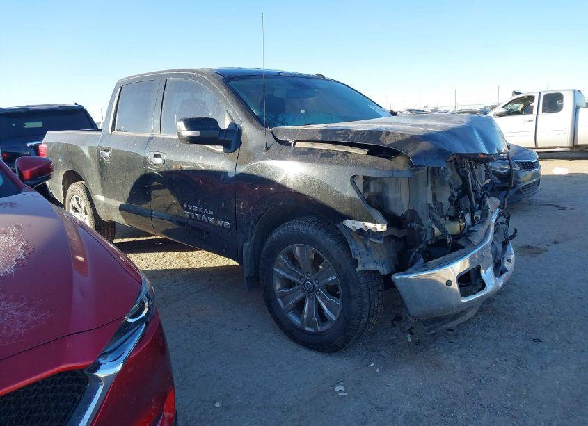 2018 Nissan Titan SV (VIN 1N6AA1E62JN503907) main photo