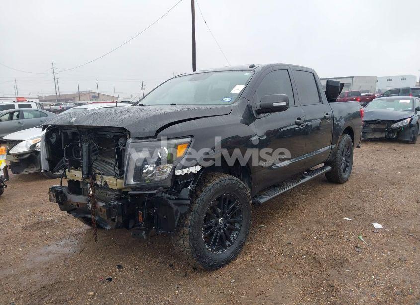 Photo 2 of 2019 Nissan Titan SV (VIN 1N6AA1E63KN516828)