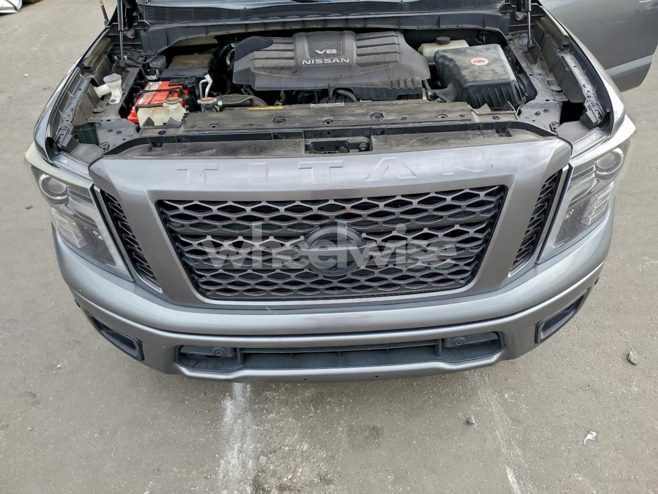 Photo 11 of 2019 NISSAN TITAN PLATINUM RESERVE (VIN 1N6AA1E64KN507426)