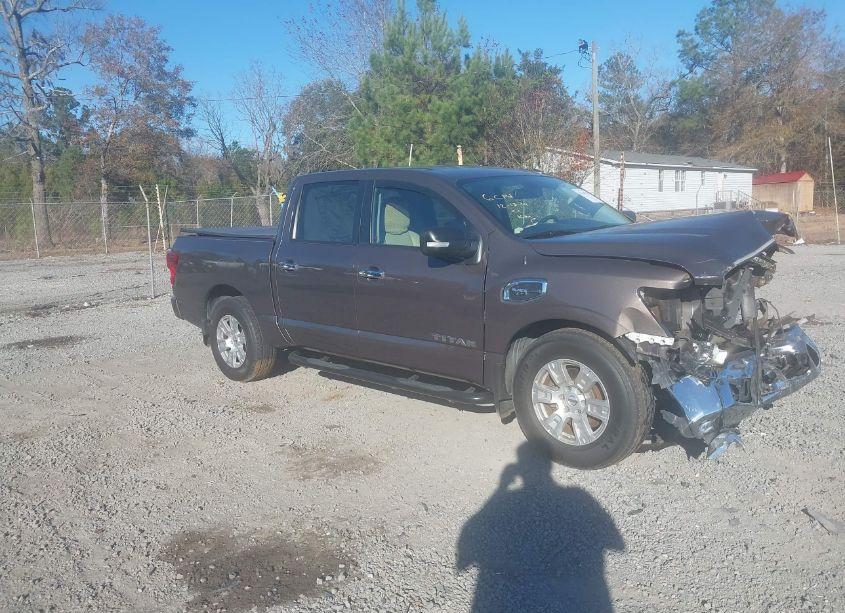 2017 Nissan Titan SV (VIN 1N6AA1E65HN516791) main photo