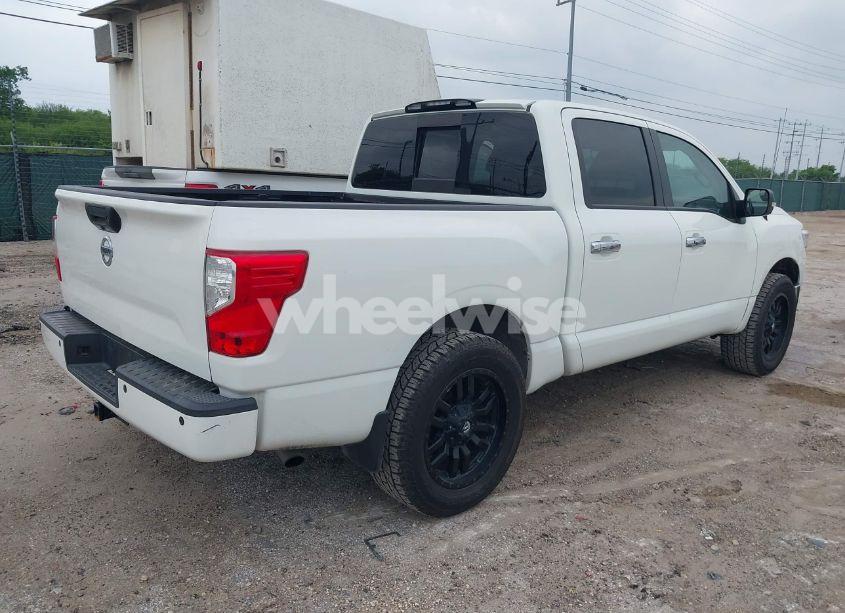 Photo 4 of 2018 Nissan Titan SV (VIN 1N6AA1E65JN506719)