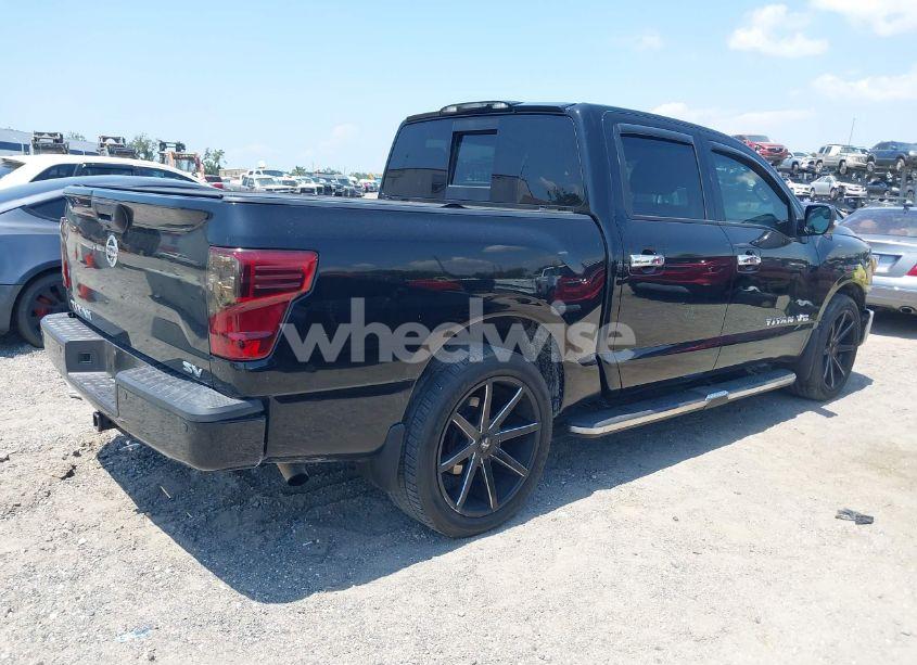 Photo 4 of 2018 Nissan Titan SV (VIN 1N6AA1E66JN513131)