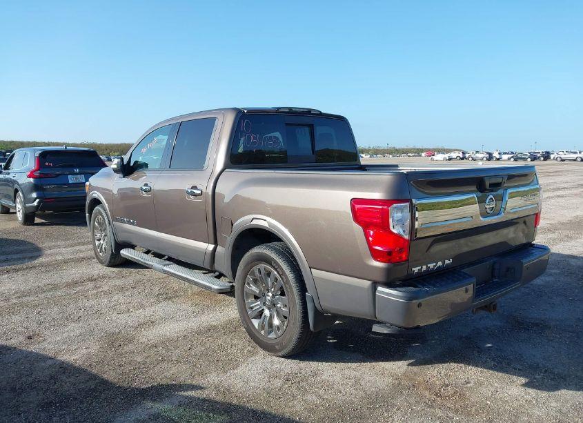 Photo 3 of 2019 Nissan Titan PLATINUM RESERVE (VIN 1N6AA1E66KN503927)