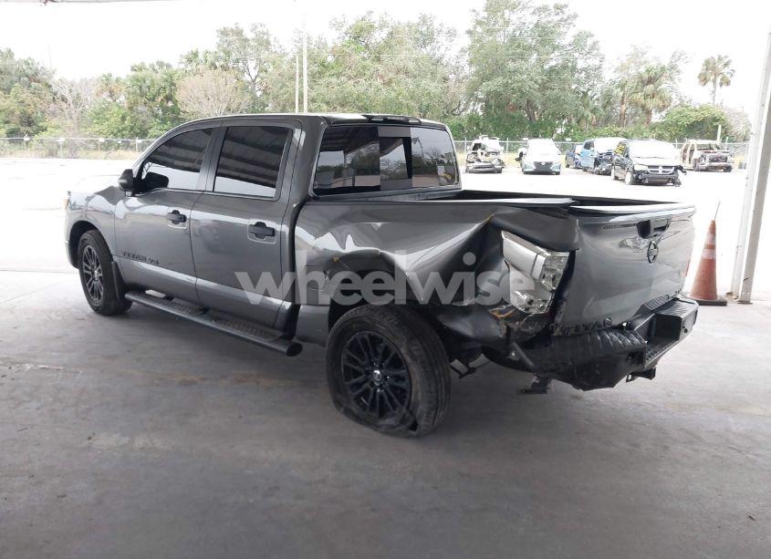 Photo 3 of 2019 Nissan Titan SV (VIN 1N6AA1E68KN529526)
