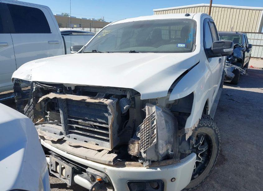 Photo 12 of 2019 Nissan Titan SV (VIN 1N6AA1E68KN533463)