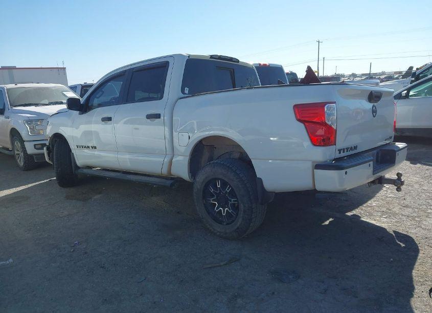 Photo 3 of 2019 Nissan Titan SV (VIN 1N6AA1E68KN533463)
