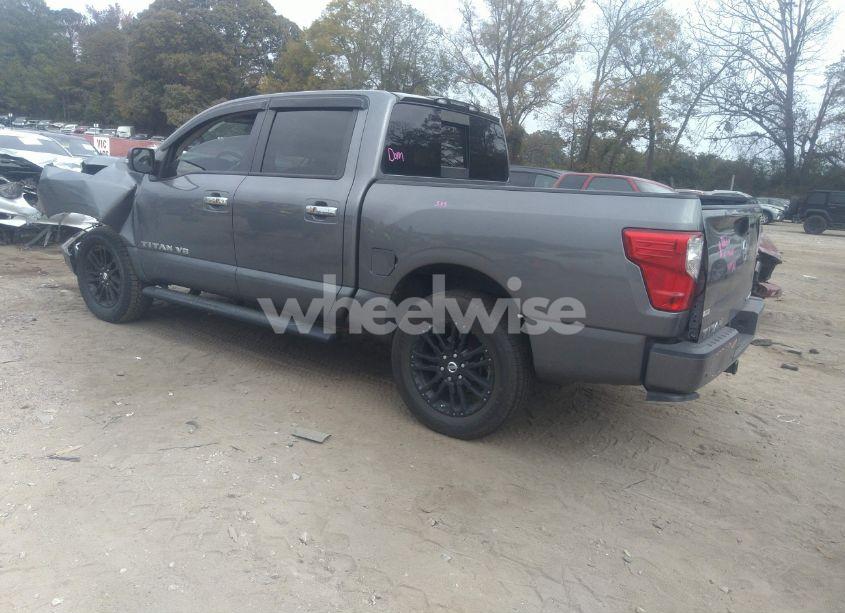 Photo 3 of 2020 Nissan Titan SV 4X4 (VIN 1N6AA1EC0LN509763)