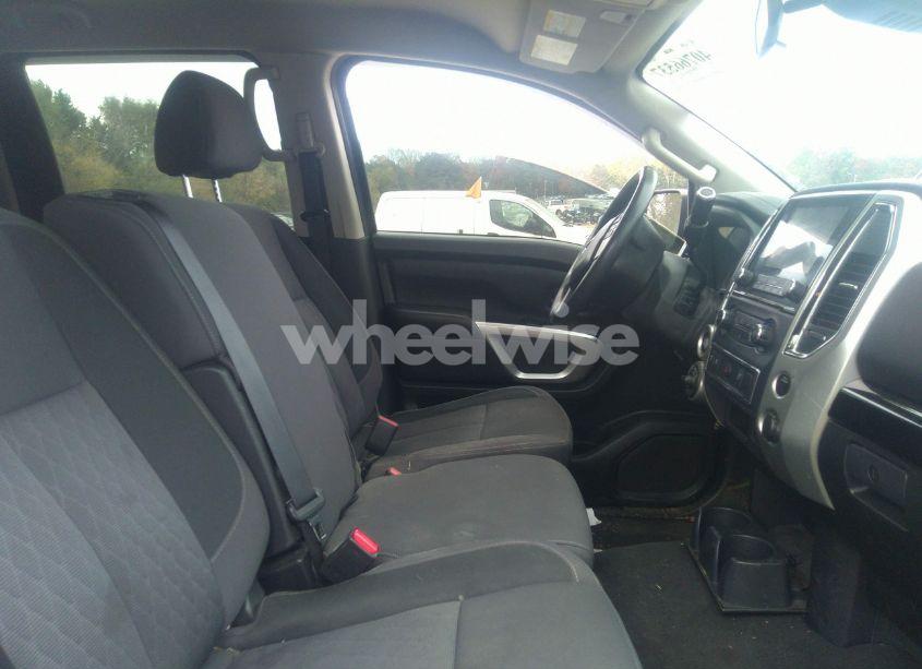 Photo 5 of 2020 Nissan Titan SV 4X4 (VIN 1N6AA1EC0LN509763)