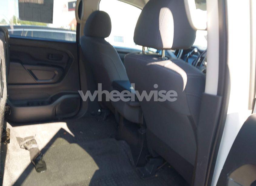 Photo 5 of 2023 Nissan Titan S 4X4 (VIN 1N6AA1EC1PN114674)