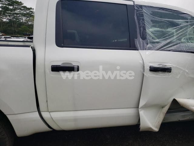 Photo 5 of 2023 NISSAN TITAN S (VIN 1N6AA1EC3PN113154)