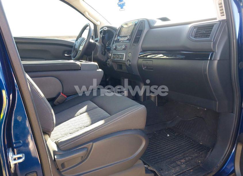 Photo 5 of 2024 Nissan Titan SV 4X4 (VIN 1N6AA1EC7RN111913)