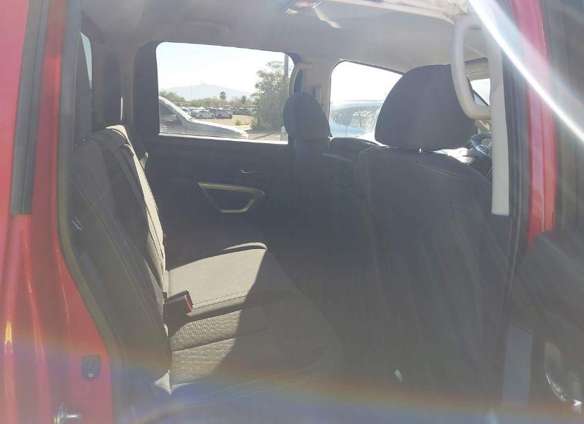 Photo 8 of 2022 Nissan Titan SV 4X4 (VIN 1N6AA1EC9NN103886)