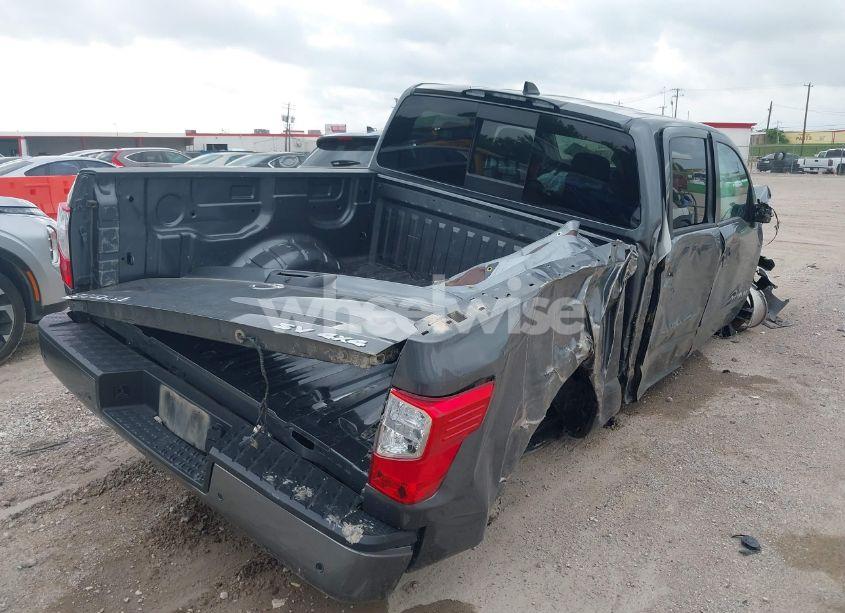 Photo 4 of 2023 Nissan Titan SV 4X4 (VIN 1N6AA1ECXPN108050)