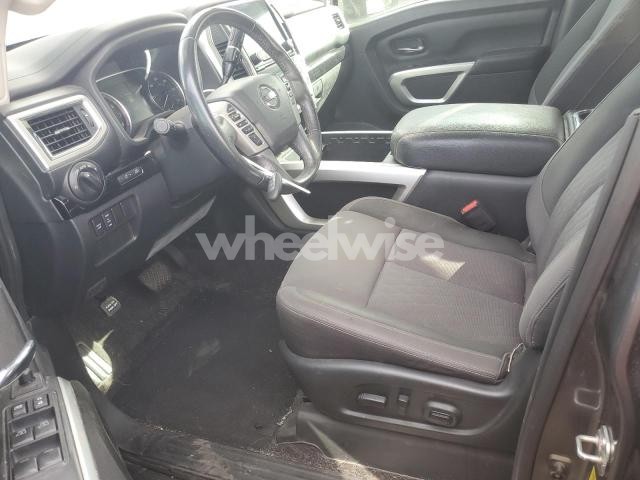 Photo 12 of 2021 NISSAN TITAN SV (VIN 1N6AA1ED0MN510518)