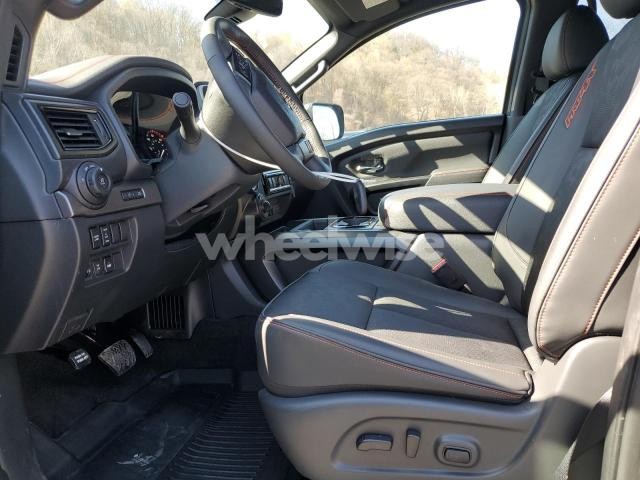 Photo 9 of 2024 NISSAN TITAN PRO-4X N/A (VIN 1N6AA1ED1RN115335)