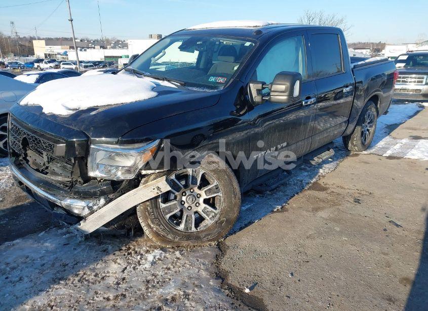 Photo 2 of 2020 Nissan Titan SV 4X4 (VIN 1N6AA1ED2LN511667)
