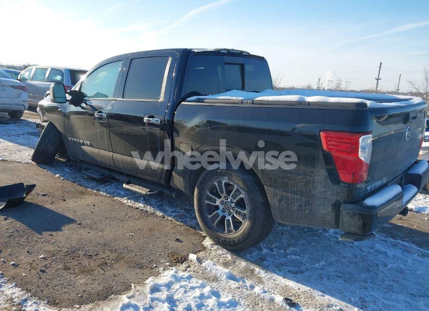 Photo 3 of 2020 Nissan Titan SV 4X4 (VIN 1N6AA1ED2LN511667)