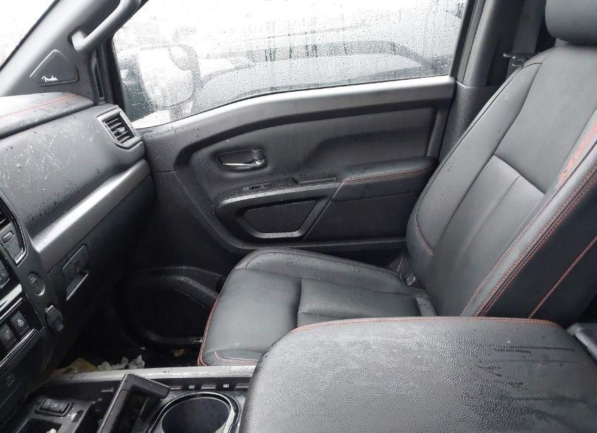 Photo 5 of 2023 Nissan Titan PRO-4X 4X4 (VIN 1N6AA1ED2PN106964)