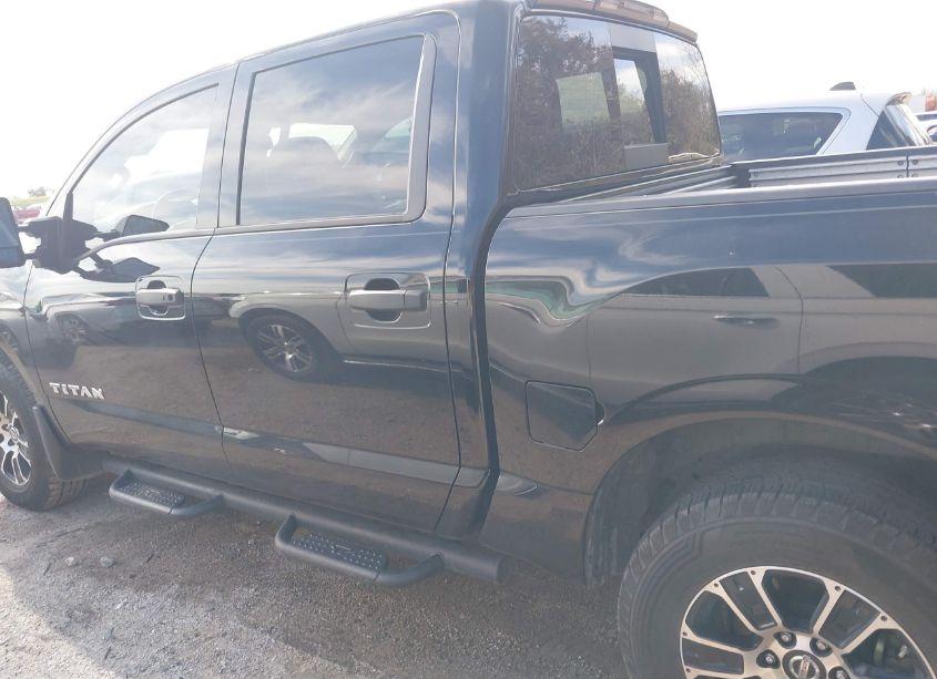 Photo 14 of 2022 Nissan Titan SV 4X4 (VIN 1N6AA1ED4NN104534)