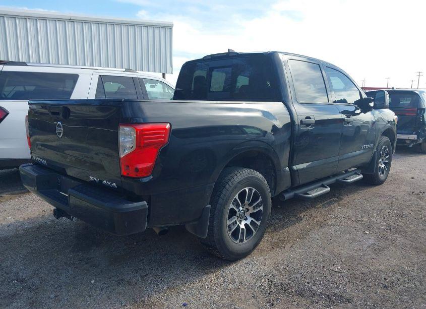 Photo 4 of 2022 Nissan Titan SV 4X4 (VIN 1N6AA1ED4NN104534)
