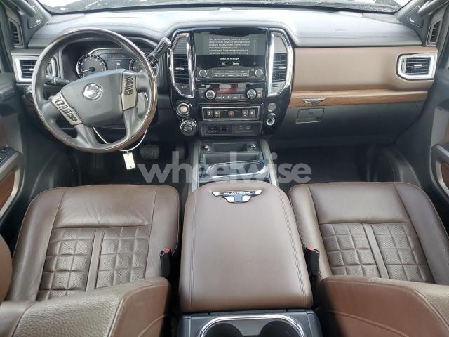 Photo 2 of 2021 NISSAN TITAN SV (VIN 1N6AA1ED5MN531428)