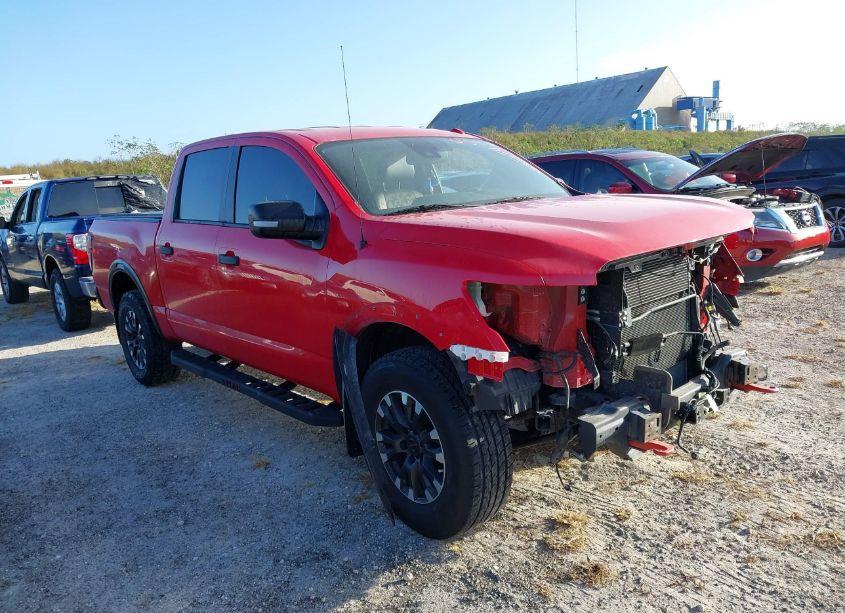 2020 Nissan Titan PRO-4X 4X4 (VIN 1N6AA1ED6LN507251) main photo