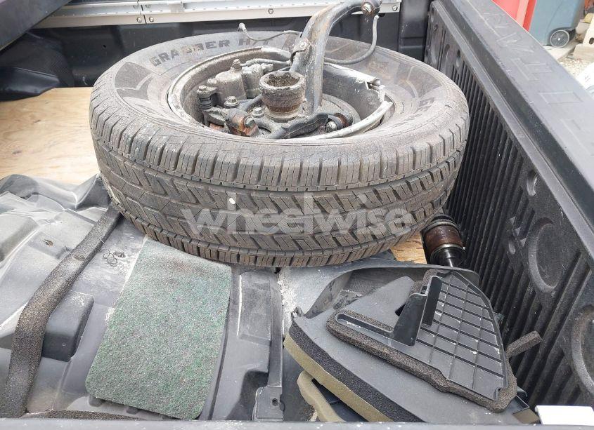 Photo 12 of 2022 Nissan Titan SV 4X4 (VIN 1N6AA1ED6NN101571)